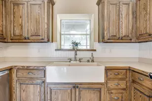 220 Royal Ct, Weatherford, TX 76085 - Photo 14