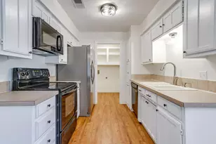 111 Bentley Dr, Joshua, TX 76058 - Photo 8