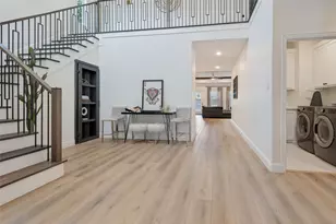 1805 Nomas St, Dallas, TX 75212 - Photo 2