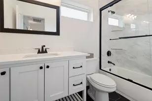 1805 Nomas St, Dallas, TX 75212 - Photo 22