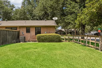 3566 Princess Lane, Dallas, TX 75229 - Photo 30
