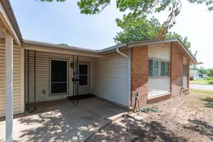 2502 Bennett Dr, Abilene, TX 79605 - Photo 4