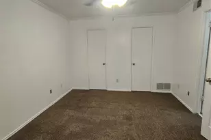 2066 Embassy Way, Carrollton, TX 75006 - Photo 18