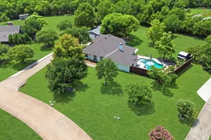 10722 Woodbridge Dr, Forney, TX 75126 - Photo 2