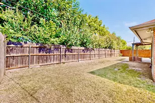 5205 Livermore Dr, Arlington, TX 76017 - Photo 36