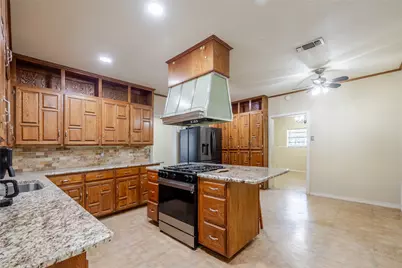 1308 W 14th Street, Cisco, TX 76437 - Photo 14