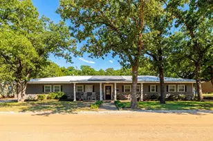 1308 W 14th St, Cisco, TX 76437 - Photo 2