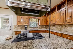 1308 W 14th St, Cisco, TX 76437 - Photo 12