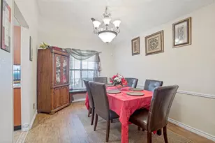 2910 Spinner Ln, Grand Prairie, TX 75052 - Photo 14