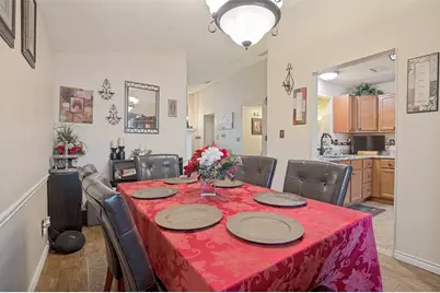 2910 Spinner Lane, Grand Prairie, TX 75052 - Photo 12