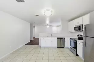 1132 Boxwood Dr, Crowley, TX 76036 - Photo 8