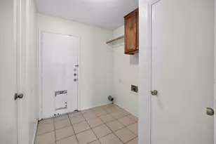 5719 Red Cactus Ct, Arlington, TX 76017 - Photo 8