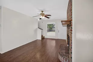 5719 Red Cactus Ct, Arlington, TX 76017 - Photo 4