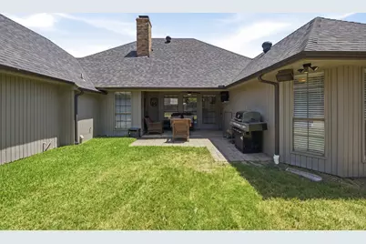 11 Edgemere Drive, Trophy Club, TX 76262 - Photo 30