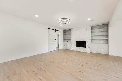 10823 Meadowcliff Lane, Dallas, TX 75238 - Photo 10