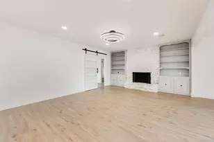 10823 Meadowcliff Ln, Dallas, TX 75238 - Photo 10