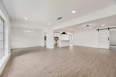 10823 Meadowcliff Lane, Dallas, TX 75238 - Photo 6