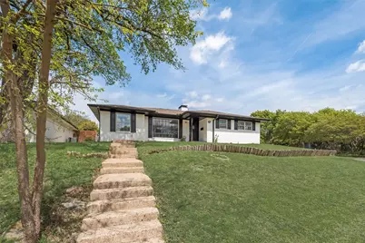 10823 Meadowcliff Lane, Dallas, TX 75238 - Photo 4