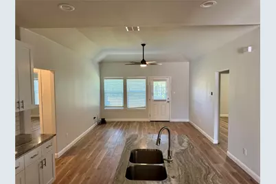 2817 Steepleridge Circle, Granbury, TX 76048 - Photo 4