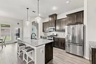 632 Steerman Ct, Saginaw, TX 76179 - Photo 6