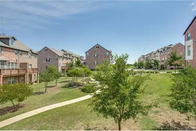 1531 Biltmore Lane, Irving, TX 75063 - Photo 24