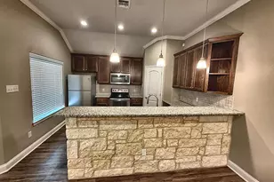 216 Church Ave, Waco, TX 76706 - Photo 6