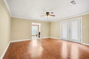 407 W 4th St, Kaufman, TX 75142 - Photo 30