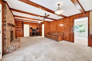 901 Lake Charles Ave, Fort Worth, TX 76103 - Photo 10