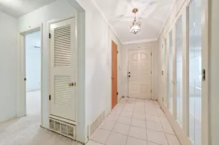 901 Lake Charles Ave, Fort Worth, TX 76103 - Photo 8