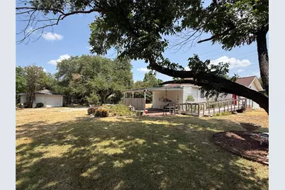 2233 Park Lake Drive, Waco, TX 76708 - Photo 10