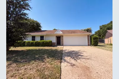 1713 Steinburg Lane, Fort Worth, TX 76134 - Photo 1