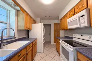 1713 Steinburg Ln, Fort Worth, TX 76134 - Photo 2