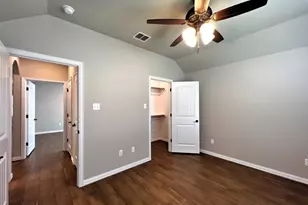 219 Clover Cir, Weatherford, TX 76086 - Photo 14