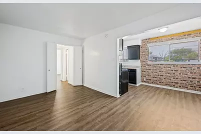 2701 Hemphill Street #206, Fort Worth, TX 76110 - Photo 10