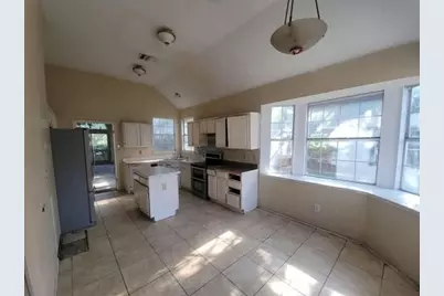 1108 Kensington Drive, DeSoto, TX 75115 - Photo 4