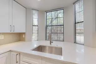 4307 Gilbert Ave, Dallas, TX 75219 - Photo 10