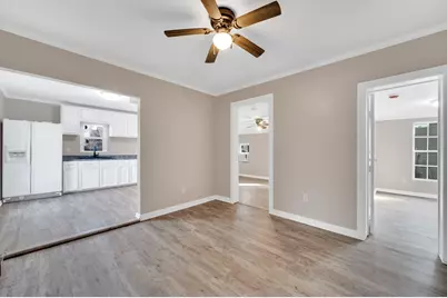 416 E Avenue F, Midlothian, TX 76065 - Photo 8