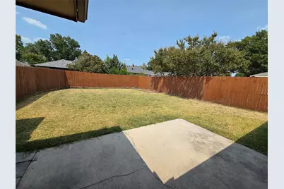 2011 Stradivarius Lane, Carrollton, TX 75007 - Photo 16