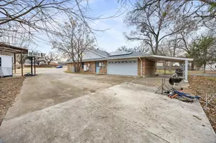 103 Cresendo Pl, Joshua, TX 76058 - Photo 2