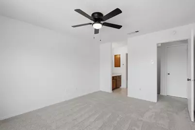 14800 Enterprise Drive #22D, Farmers Branch, TX 75234 - Photo 8