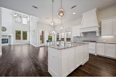 764 Thoroughbred Avenue, Frisco, TX 75036 - Photo 2