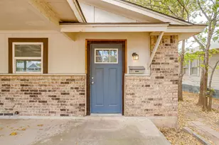 4935 Curzon Ave, Fort Worth, TX 76107 - Photo 2