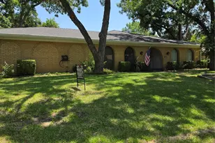 2517 Nantucket Dr, Sherman, TX 75092 - Photo 2