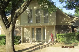 1530 S Dallas Ave, Lancaster, TX 75146 - Photo 1