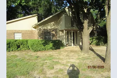 1530 S Dallas Avenue, Lancaster, TX 75146 - Photo 2