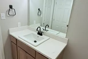1708 S 9th St, Waco, TX 76706 - Photo 26