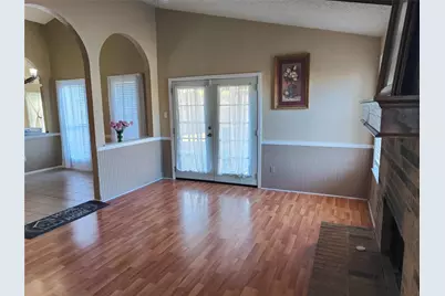 2513 Crown Circle, Garland, TX 75044 - Photo 4
