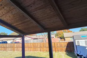 2513 Crown Cir, Garland, TX 75044 - Photo 24