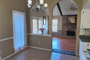 2513 Crown Cir, Garland, TX 75044 - Photo 10