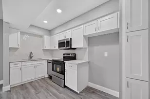 5033 Cedar Springs Rd, Dallas, TX 75235 - Photo 16